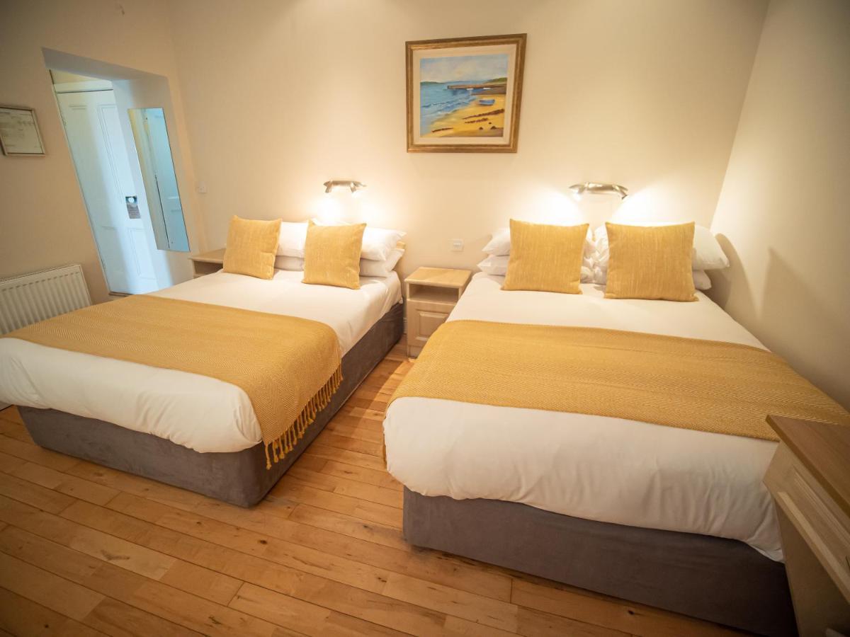 Ceol Na Mara Guest House 恩尼斯克朗 外观 照片