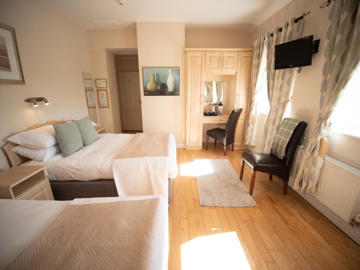 Ceol Na Mara Guest House 恩尼斯克朗 外观 照片